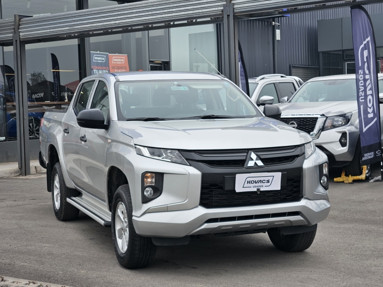 Mitsubishi L200 2.4 Td Work Cr Wf Mt 4x2 Diesel 2021 Usado  Usado en Kovacs Usados