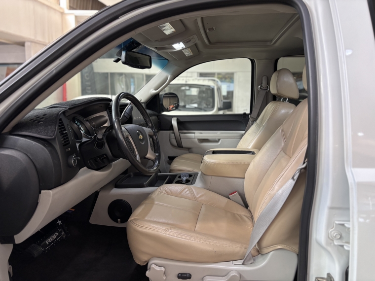 Chevrolet Silverado Lt 5.3 4wd Aut 2012  Usado en Grass & Arueste