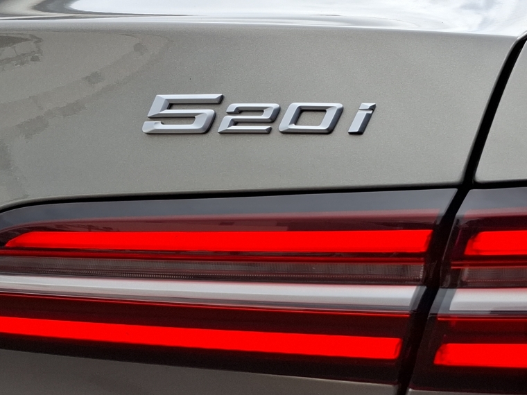 Bmw 520 I Berlina 4x2 2.0 Aut 2025 Usado Usado en Webautos.cl Bmw 520 I Berlina 4x2 2.0 Aut 2025 Usado Usado en Webautos.cl