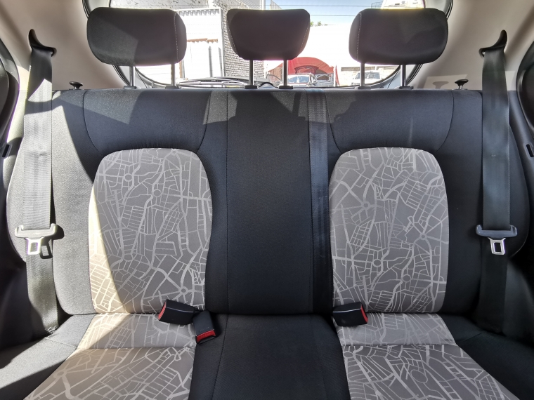 Hyundai Grand i10 Sdn Mt Gls 2ab Ac Abs Pe 2016 Usado  Usado en Kovacs Usados