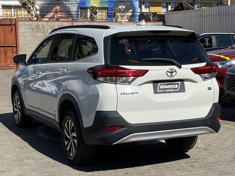 Toyota Rush 1.5 Xli At 2023 Usado  Usado en Kovacs Usados