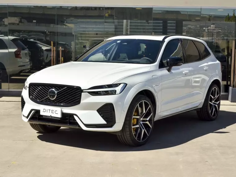 Volvo Xc60 2.0 Ii T8 Recharge Polestar Engineered At 4x4 Hibrido 2026 Usado  Usado en Webautos.cl