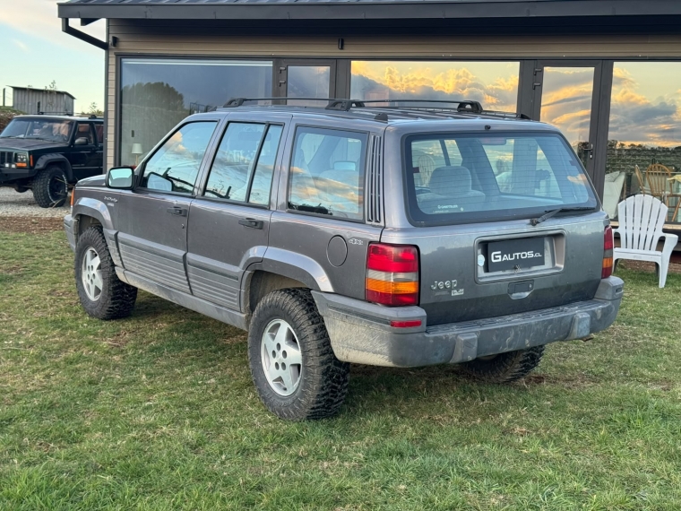 Jeep Grand cherokee Laredo 1994 Usado en G Autos Automotriz - G Autos