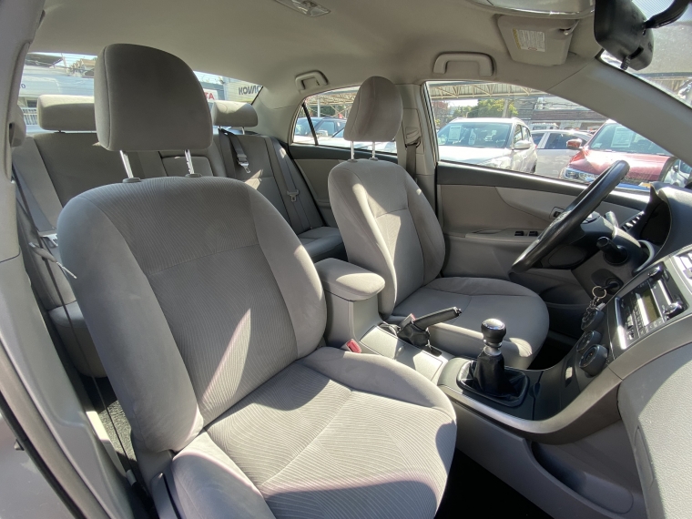 Toyota Corolla Sedan Gli Mt 2013 Usado  Usado en Kovacs Usados