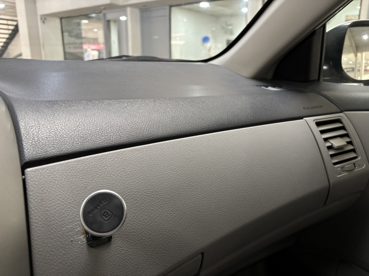 Toyota Corolla Gli 1.6l 6mt Ac 2013  Usado en Grass & Arueste