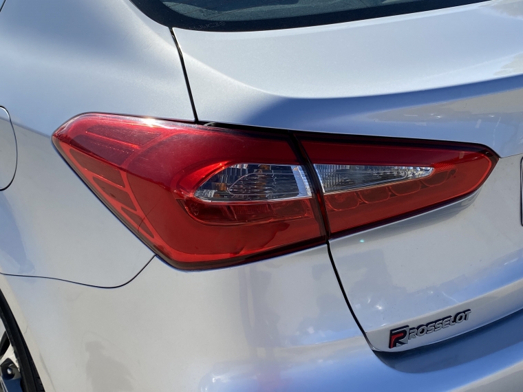 Kia Cerato Cerato Sx 1.6 Aut 2016 Usado  Usado en Webautos.cl