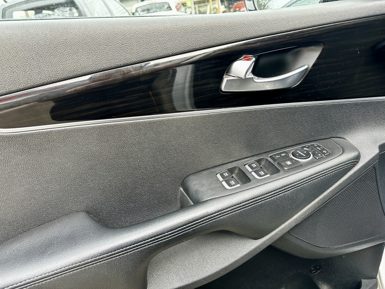 Kia Sorento Sorento 2.4 2020 Usado en Rosselot Usados