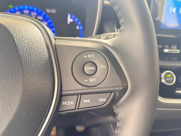 Toyota Corolla cross Cvt Hev 1.8 Aut 2025 Usado en Automotriz Olea Flaño