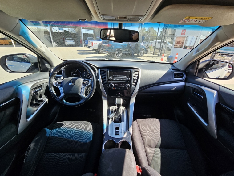 Mitsubishi Montero sport Montero Sport 2.4 4x2 2wd At 2018 Usado en Rosselot Usados