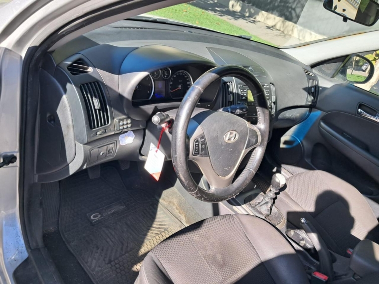 Hyundai I-30 Gls 1.6 2012  Usado en Autos