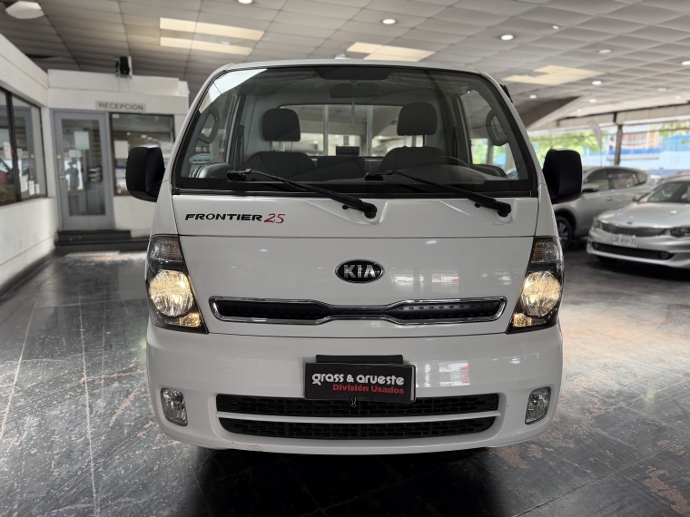 Kia Frontier Lx 2.5 P/up 6mt 2022  Usado en Grass & Arueste