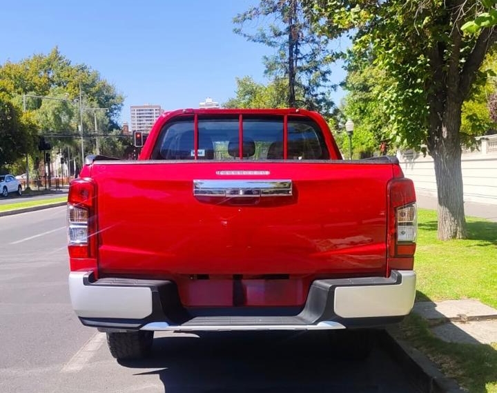 Mitsubishi L200 Katana Cr 4x2  2.4 2022  Usado en GT Autos