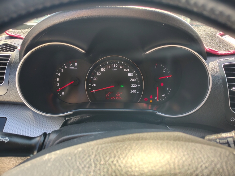 Kia Sorento Sorento Ex 2.4 Aut 2014 Usado en Rosselot Usados