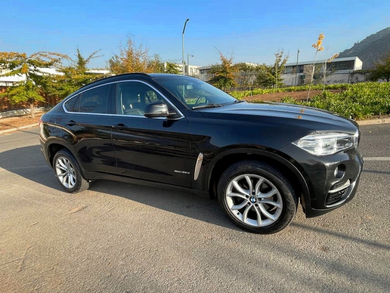 Bmw X6 Drive 30d 3.0 Aut 2018  Usado en Automarket Chile