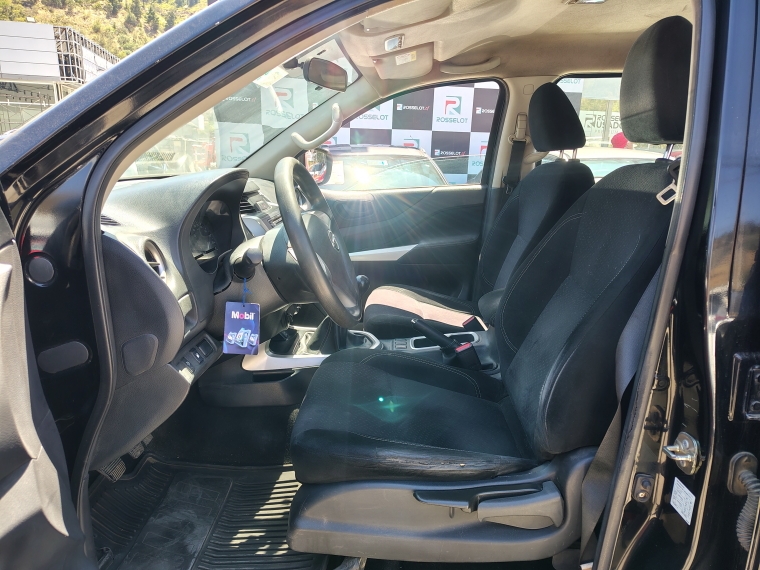 Nissan Np300 Np300 Dcab 4x4 2.3 2017 Usado en Rosselot Usados