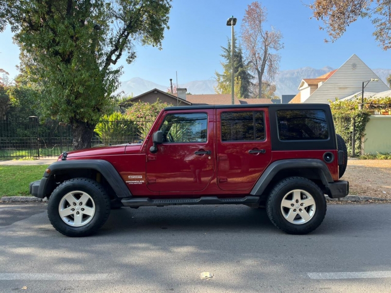 Jeep Wrangler  3.6 Unlimited Sport 4x4 At 5p. 2013 Usado en Autoadvice Autos Usados