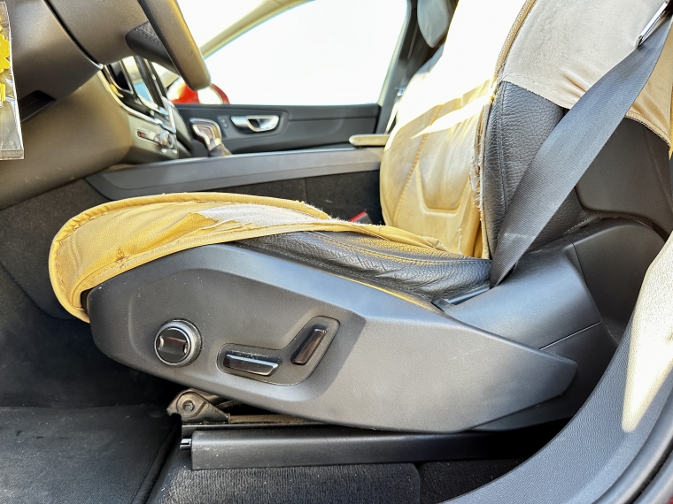 Volvo Xc60 Xc60 4x4 2.0 Aut 2021 Usado en Rosselot Usados