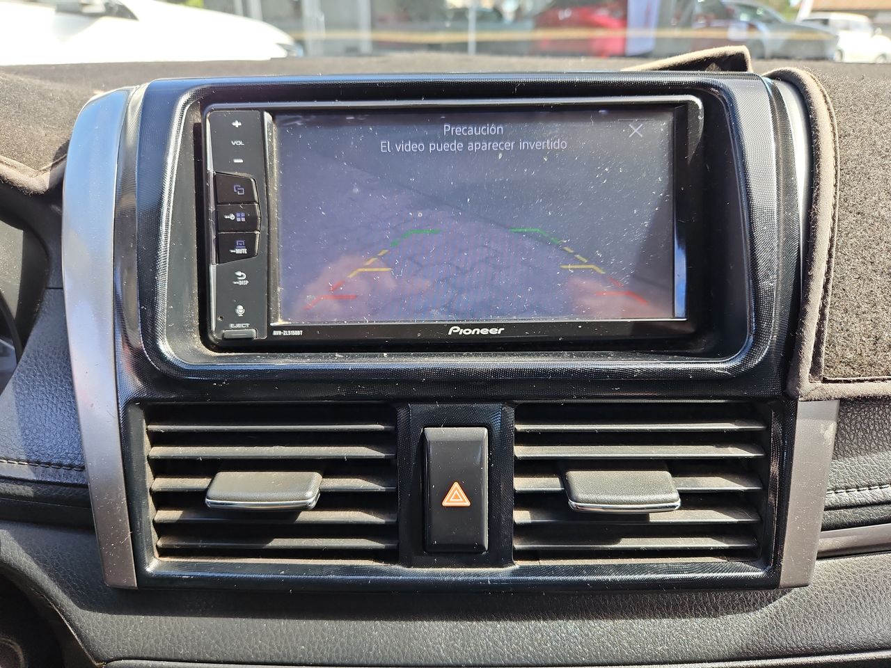 Toyota Yaris Yaris Gli 1.5 2017 Usado en Usados de Primera - Sergio Escobar