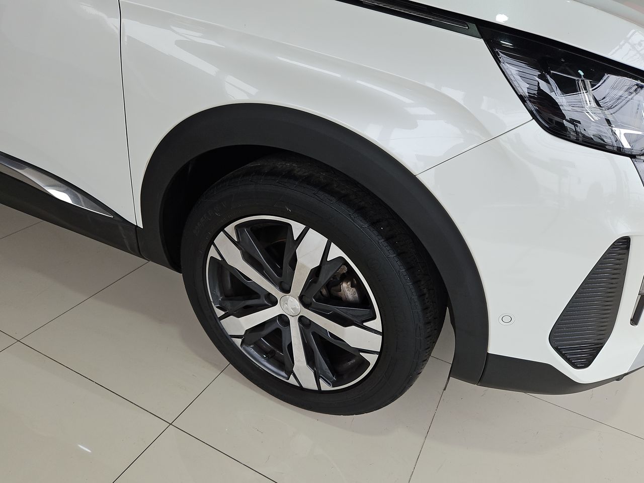 Peugeot 3008 3008 Thp 165hp 1.6 Aut 2023 Usado en Usados de Primera - Sergio Escobar