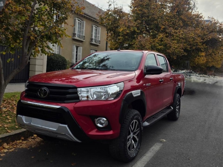TOYOTA HILUX DX 4X2  2.4 - imagen 2