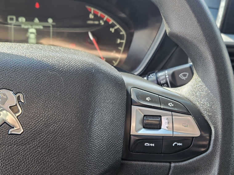 Peugeot Landtrek Landtrek Active Hdi 150 4x2 2022 Usado en Rosselot Usados