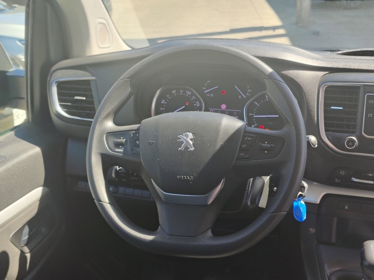 Peugeot Traveller Traveller Business L3 9p Bluehdi 145 2023 Usado en Rosselot Usados