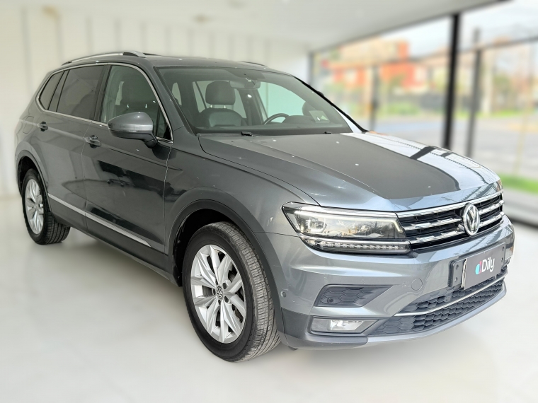 Volkswagen Tiguan Limited Tsi 2.0 Aut  2018 Usado en Automotriz Olea Flaño