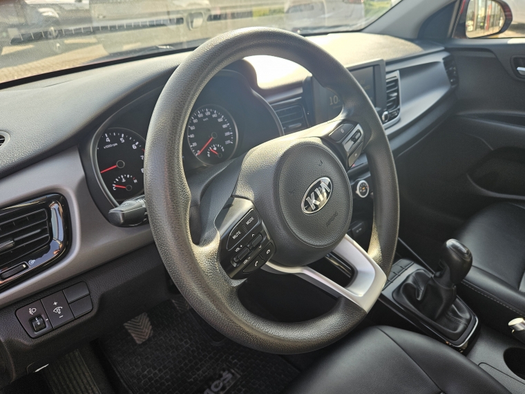 Kia Rio 5 Ex Full Mt 1.4 2019 Usado  Usado en Kovacs Usados