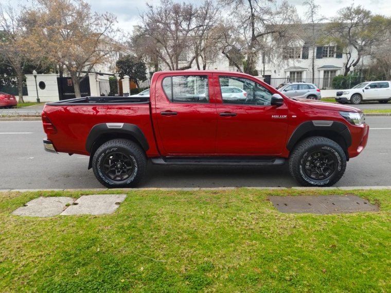 TOYOTA HILUX DX 4X4 2.4 - imagen 5