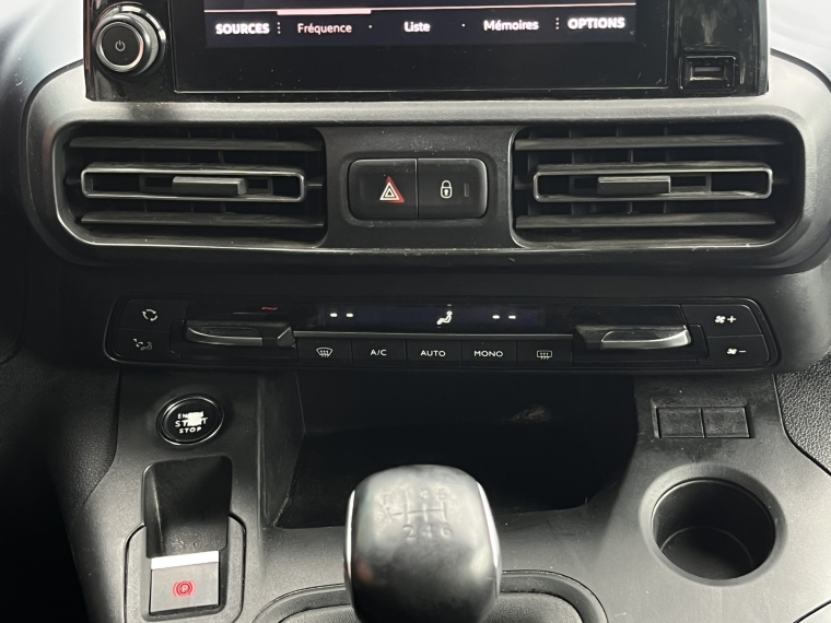 Peugeot Rifter Rifter Allure Blue Hdi 4x2 1.5 2023 Usado en Rosselot Usados