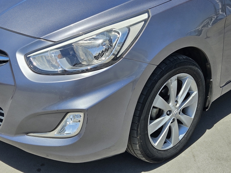 Hyundai Accent Accent Gl 1.4 2017 Usado en Rosselot Usados