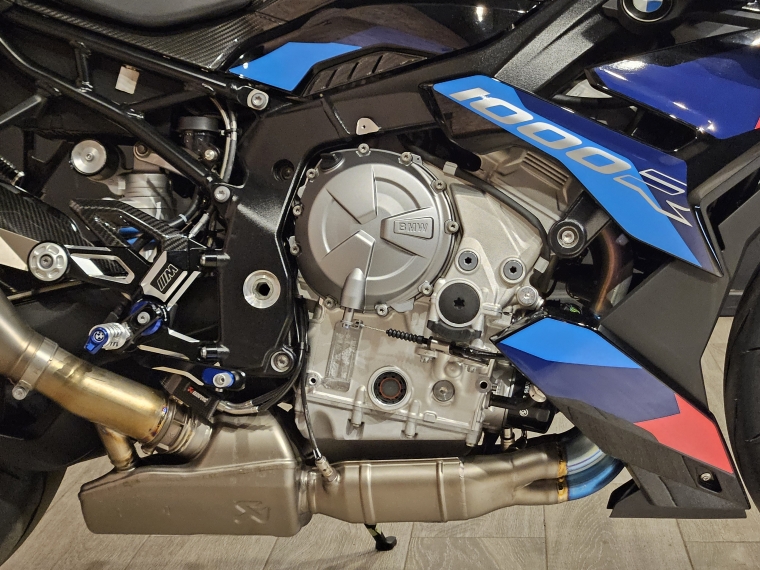 Bmw M 1000 r Carbon Pack 2025 Usado en BMW Premium Selection Bmw M 1000 r Carbon Pack 2025 Usado en BMW Premium Selection