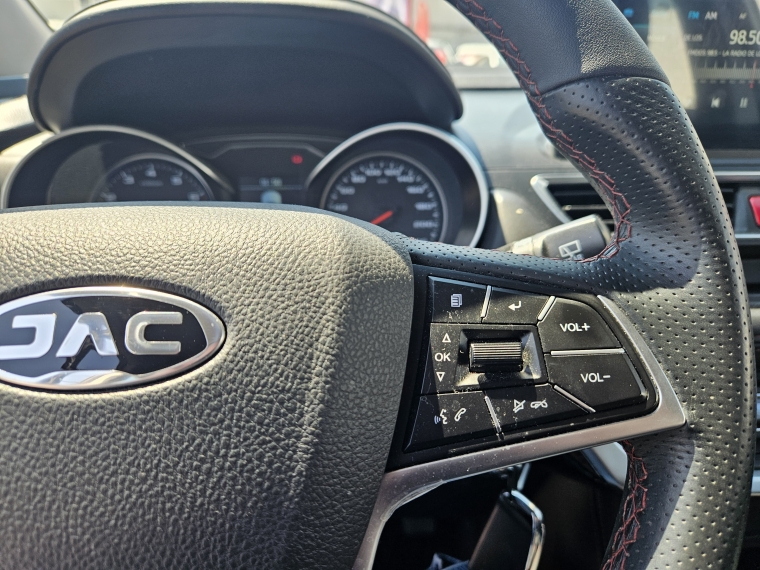 Jac Js3 Js3 Luxury 1.6 2024 Usado en Rosselot Usados