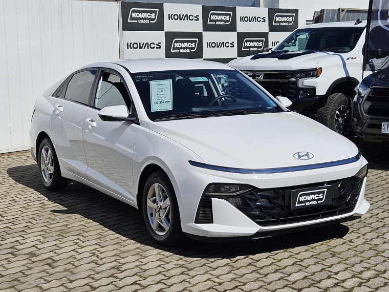 Hyundai Accent 1.5 Bn71 Mpi Mt 2024 Usado  Usado en Kovacs Usados