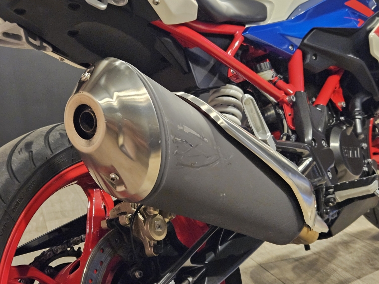 Bmw G 310 r . 2023 Usado en BMW Premium Selection