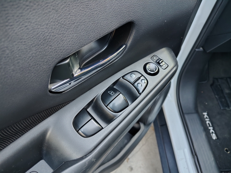 Nissan Kicks 1.6  Sense  Mt 2023 Usado  Usado en Kovacs Usados