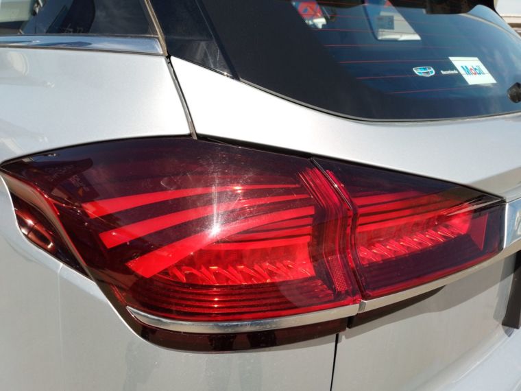 Geely Azkarra 1.5t Luxury 4x4 Dct 7at 5p 2024 Usado Usado en Webautos.cl Geely Azkarra 1.5t Luxury 4x4 Dct 7at 5p 2024 Usado Usado en Webautos.cl