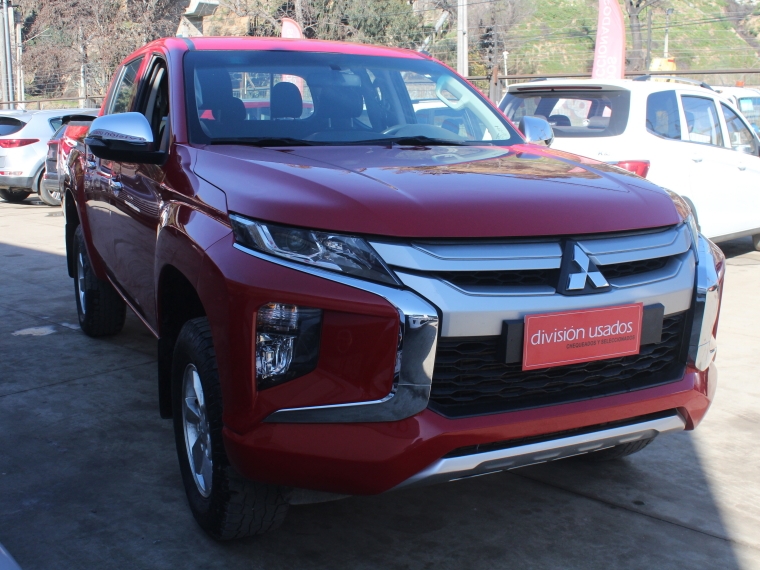 Mitsubishi L200 L200 D/c 2.4 Katana Crt 4x4 Special Pack 2021 Usado en Rosselot Usados