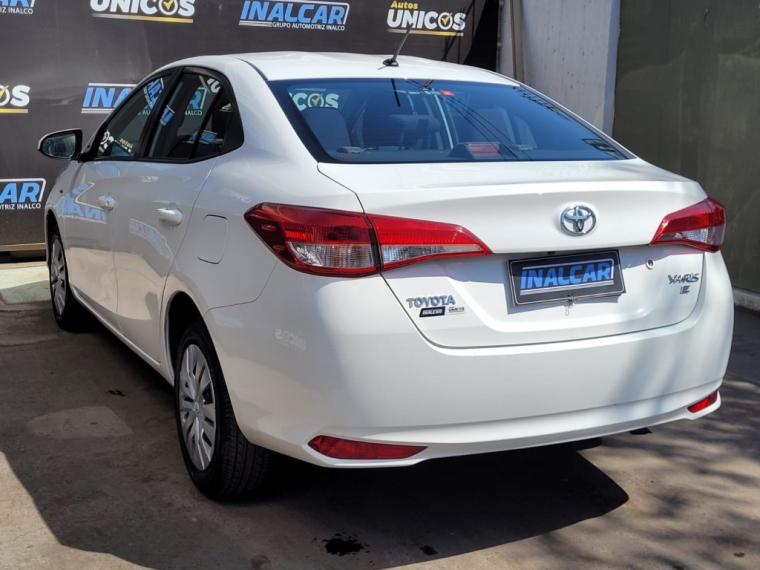 Toyota Yaris Yaris Sedan Otto 1.5 E 2022 Usado  Usado en Webautos.cl