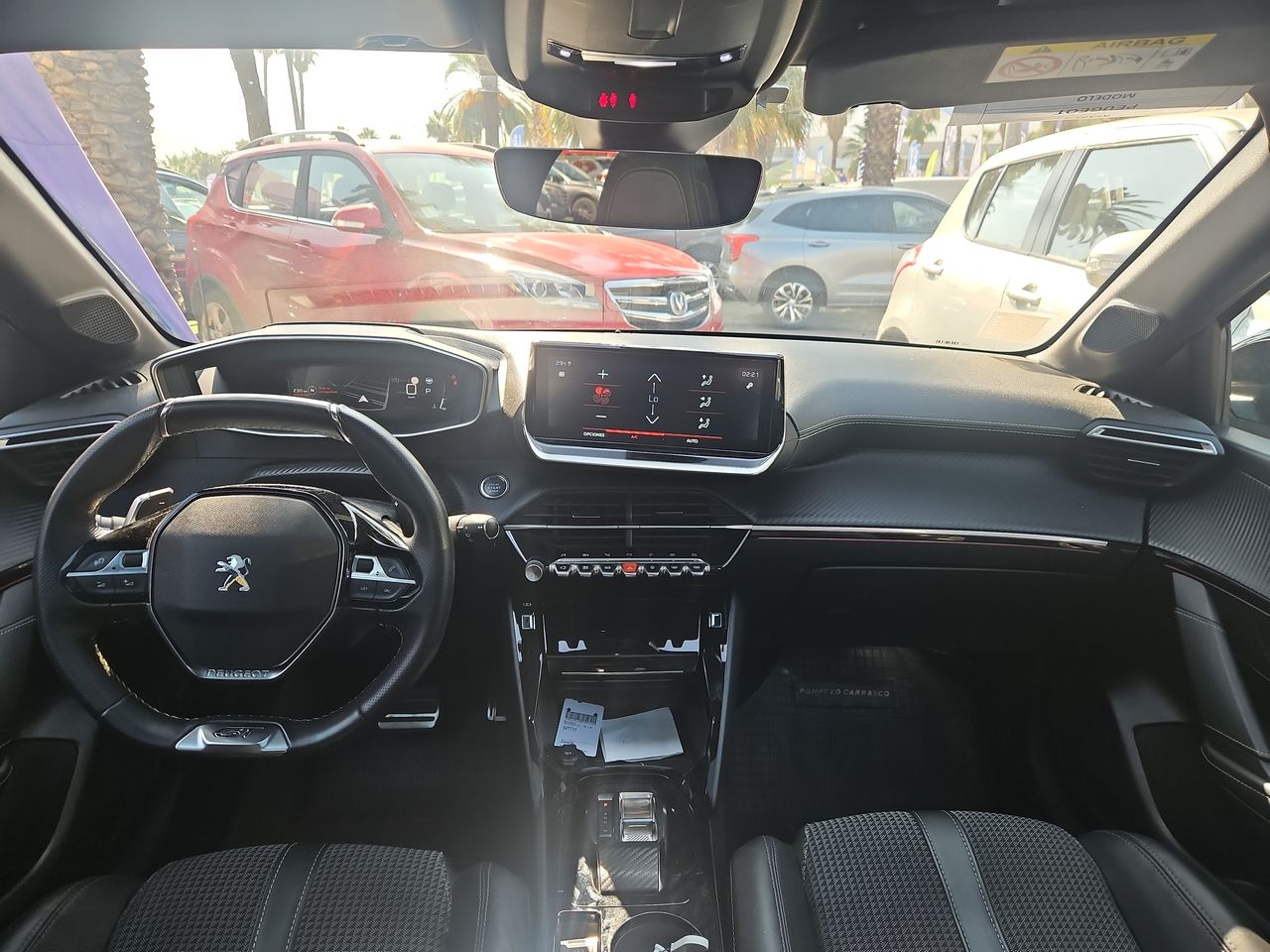 Peugeot 2008 2008 Puretech 130 Eat8 1.2 Aut 2023 Usado en Usados de Primera - Sergio Escobar