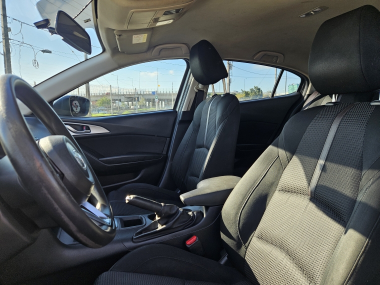 Mazda 3 S L At 1.6 2018 Usado  Usado en Kovacs Usados