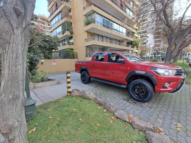 TOYOTA HILUX DX 4X2 2.4 - imagen 10