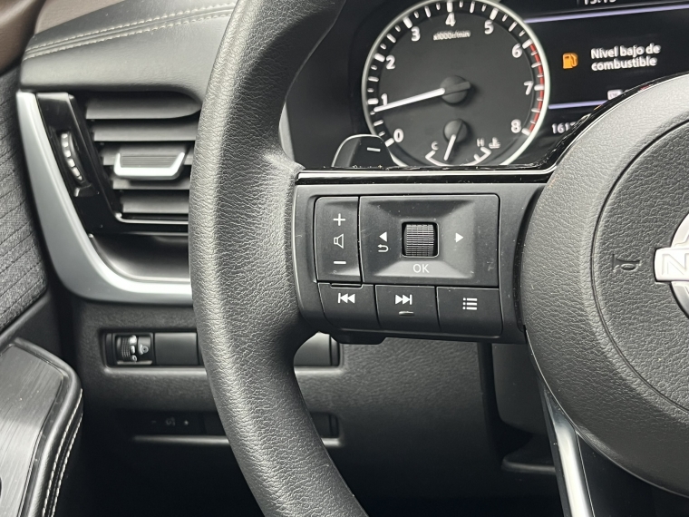 Nissan X-trail 2.5  Sense 3 Row  At 2025 Usado  Usado en Kovacs Usados