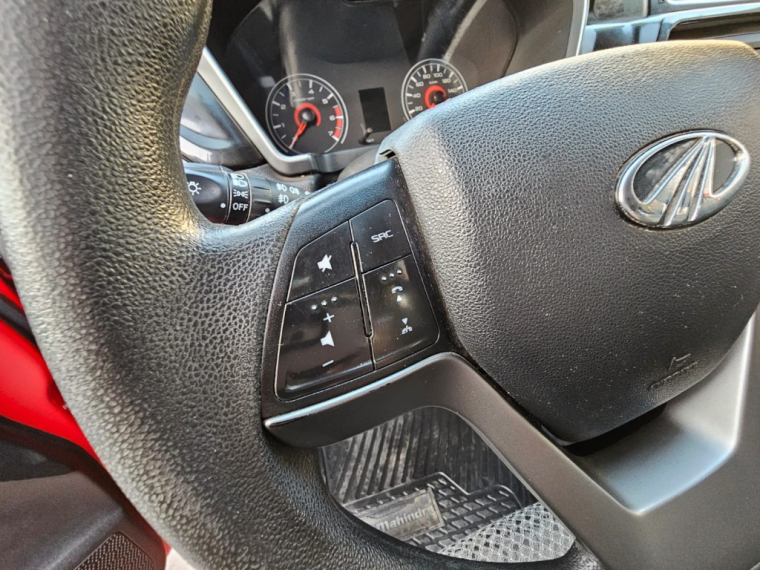 Mahindra Kuv100 Kuv 100 Hatch Back 1.2 2019 Usado  Usado en Webautos.cl