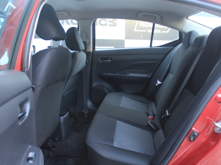 Nissan Versa 1.6 Sense  Mt 2023 Usado  Usado en Kovacs Usados