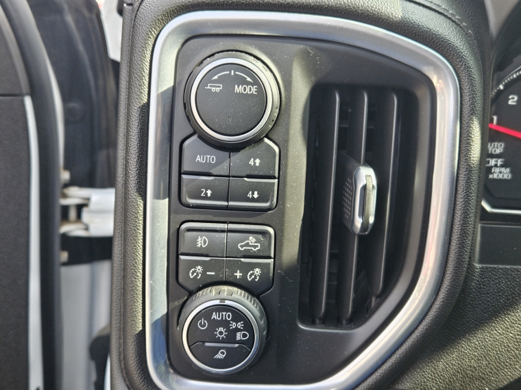Chevrolet Silverado Trail Boss 5.3 Aut 4x4 2022 Usado  Usado en Kovacs Usados