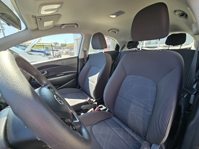 Kia Rio 5 Rio 5 Lx 1.2l 5mt Special Pack - 1817 2017 Usado en Rosselot Usados