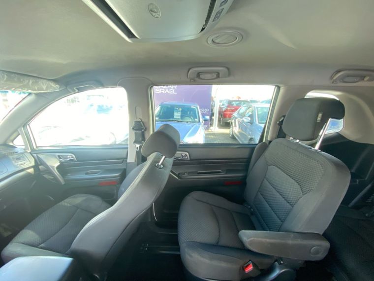 Ssangyong Stavic 2.2 Diesel 2wd Mt 5p 2018 Usado  Usado en Webautos.cl
