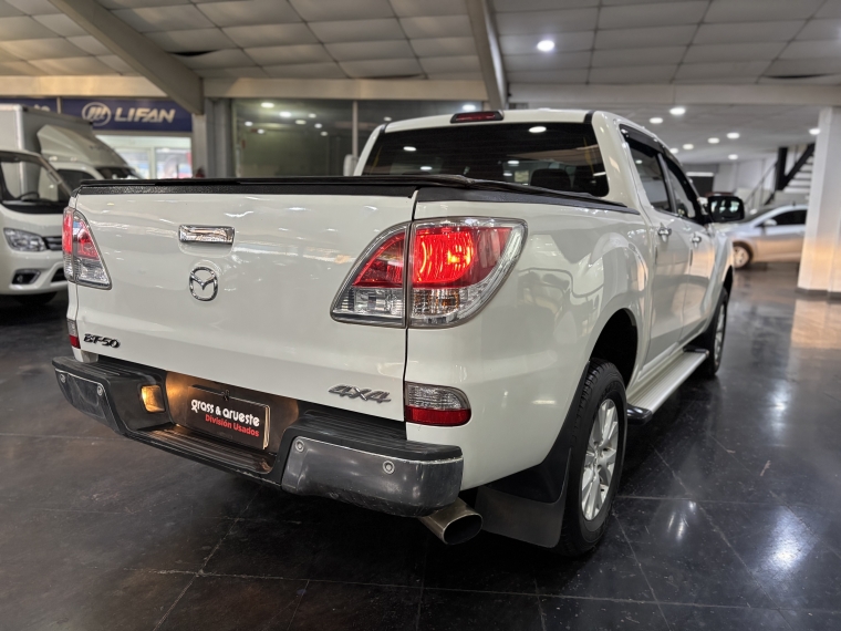 Mazda Bt-50 Sdx 4x4 3.2l Aut 2016  Usado en Grass & Arueste
