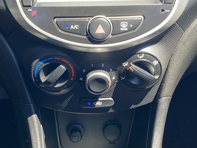 Hyundai Accent Accent 1.4 2018 Usado en Rosselot Usados